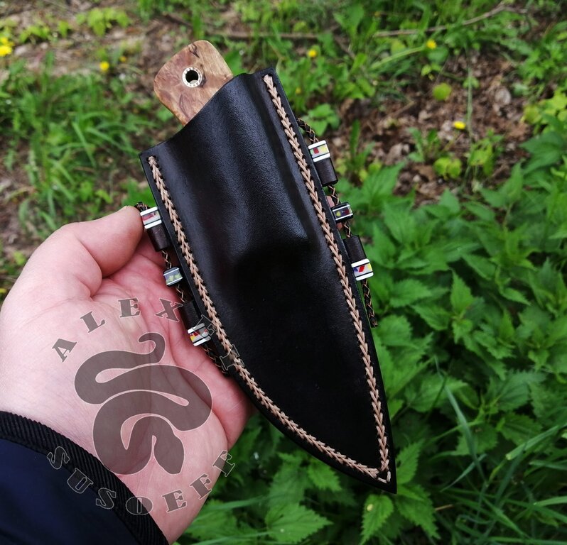 Knife Robust fellow
